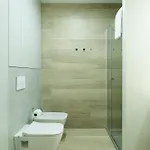 In - דירה