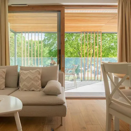Apartment In - *