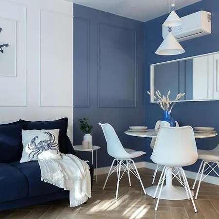 Apartment In - *